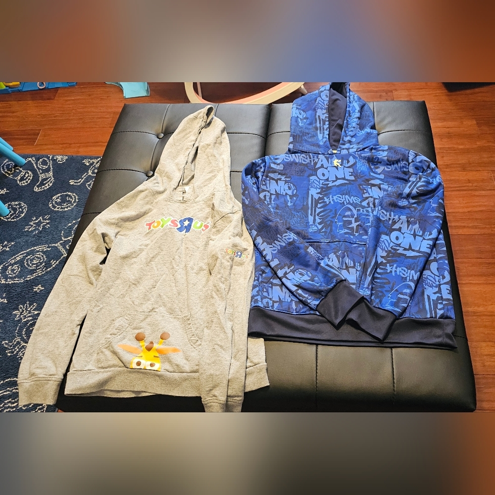 Boys xl 14 16 hoodies sweatshirts euc toys r us